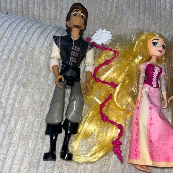 Disney tangled rapunzel Flynn rider dolls lot - Picture 2 of 9